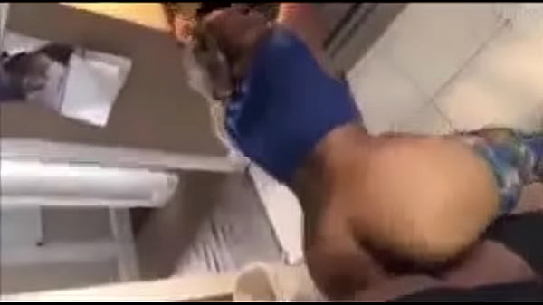 Kutombana Mpaka Raha